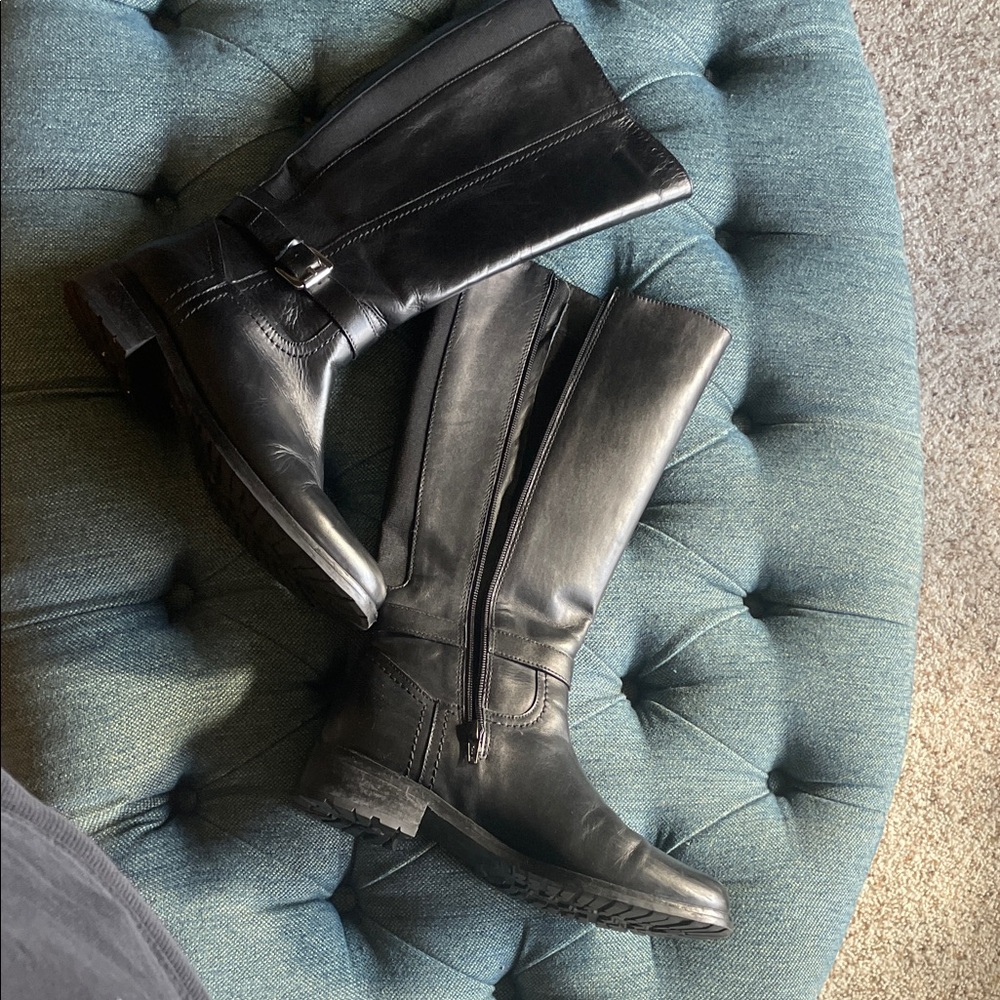 Clark’s. Excellent Condition. Black Knee-High Leather Boots